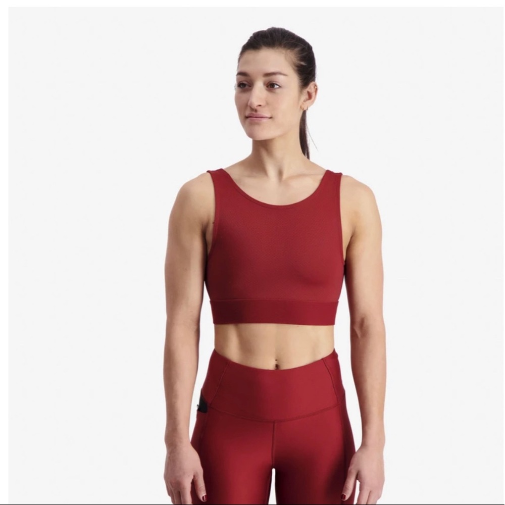 NWT Womens Wolaco Walter Crop Top in Canal St Crimson - Sz Small